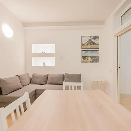 Casa Falco - 15 Min Dalla Stazione E Dal Centro Appartamento *