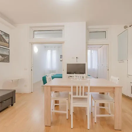 Casa Falco - 15 Min Dalla Stazione E Dal Centro Padova