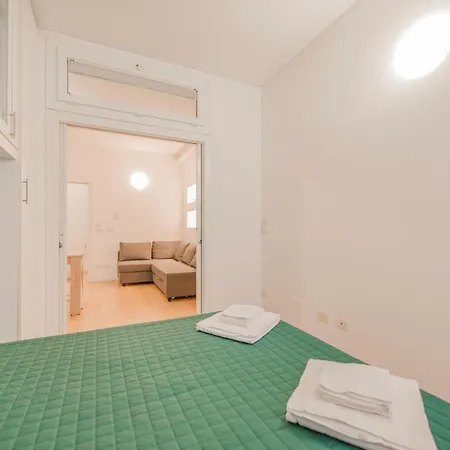 Apartman Casa Falco - 15 Min Dalla Stazione E Dal Centro